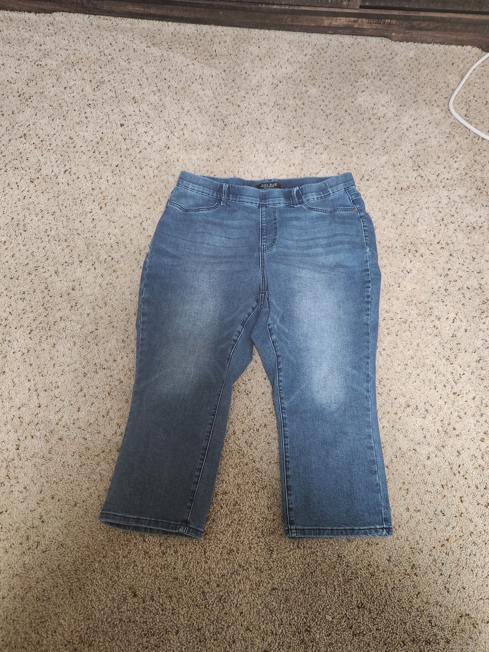 Judy Blue Medium Wash Blue Jeggings